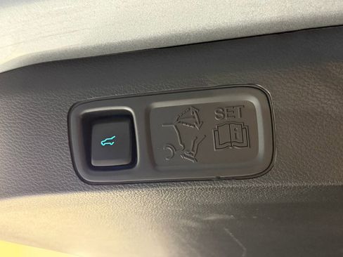 Used 2023 Ford Expedition Max Platinum image 50