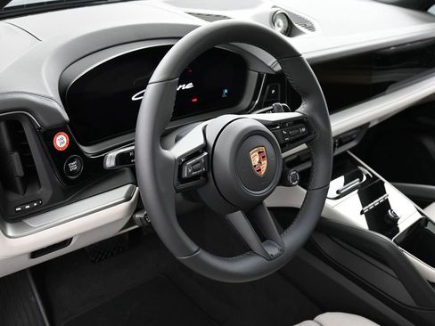 New 2026 Porsche Cayenne Coupe AWD/4WD image 16