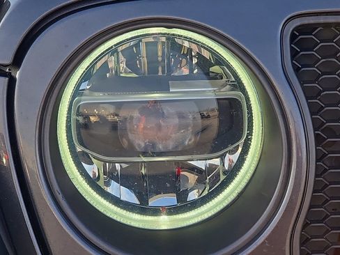 Used 2018 Jeep Wrangler Unlimited Rubicon image 8