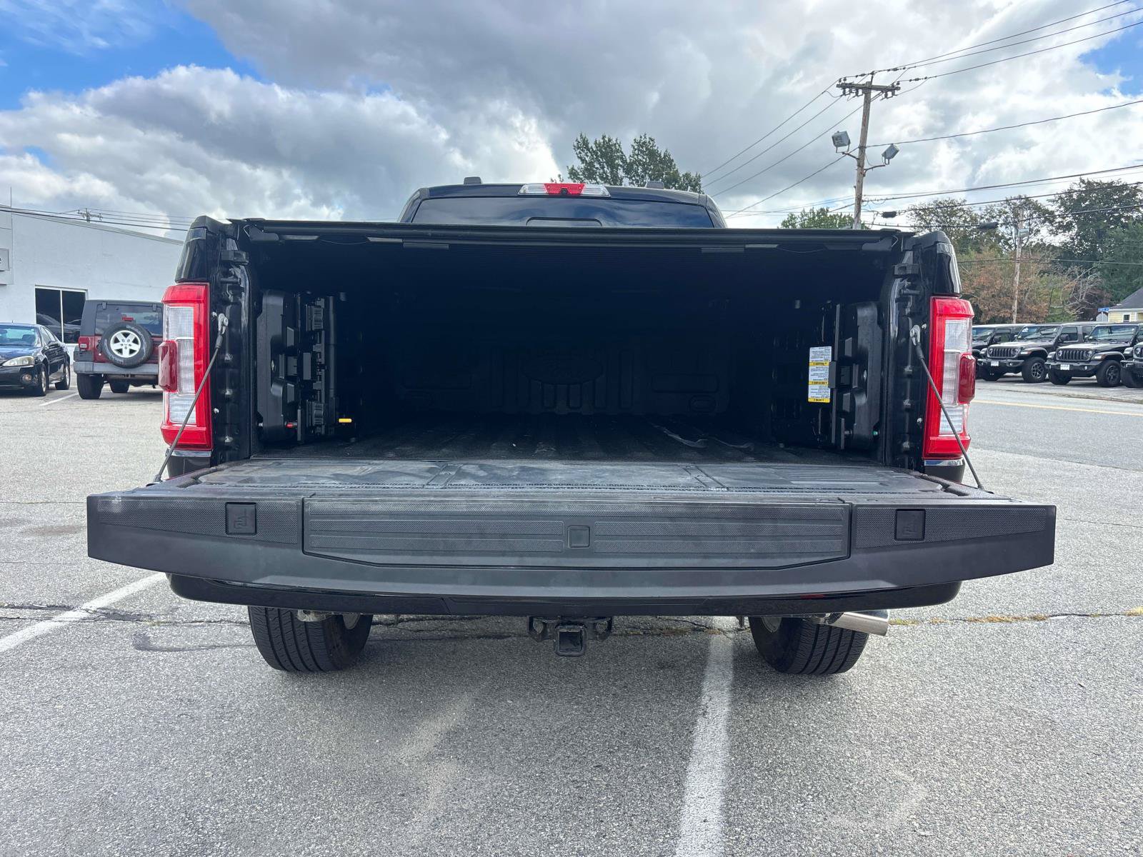 Used 2022 Ford F150 Platinum w/ Equipment Group 701A High AWD/4WD image 18
