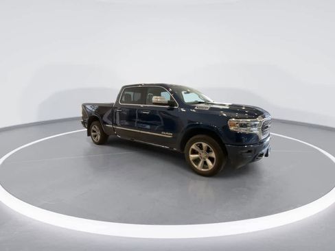 Used 2019 RAM 1500 Limited AWD/4WD image 2