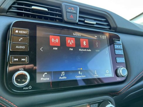 New 2025 Nissan Versa SR w/ Trunk Package image 25