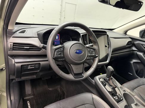 Used 2024 Subaru Crosstrek 2.5i Limited w/ Popular Package #3A AWD/4WD image 4