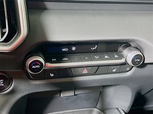 Used 2025 MAZDA CX-50 AWD 2.5 S w/ Preferred Package image 14