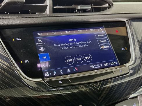 Used 2024 Cadillac XT6 Premium Luxury image 17