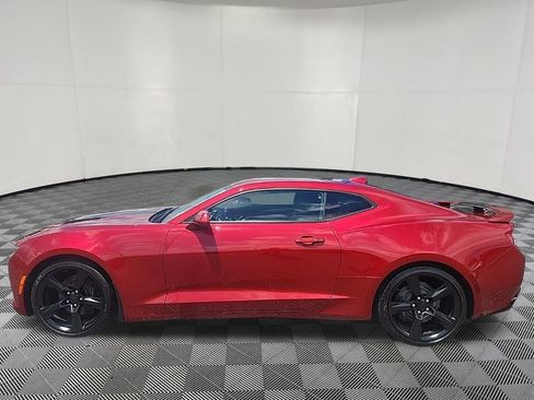 Used 2016 Chevrolet Camaro SS RWD image 2