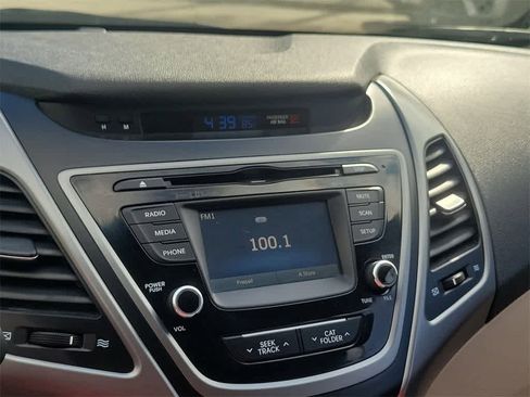 Used 2014 Hyundai Elantra SE w/ Option Group 02 image 29