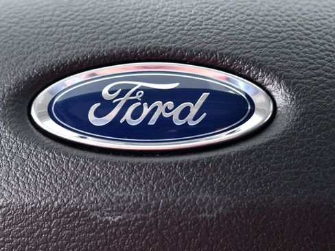 New 2025 Ford Transit 250 148 Medium Roof w/ Interior Upgrade Package image 33