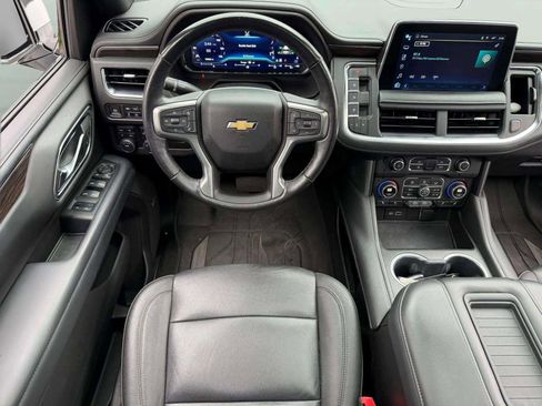 Used 2022 Chevrolet Tahoe LT w/ Luxury Package image 36