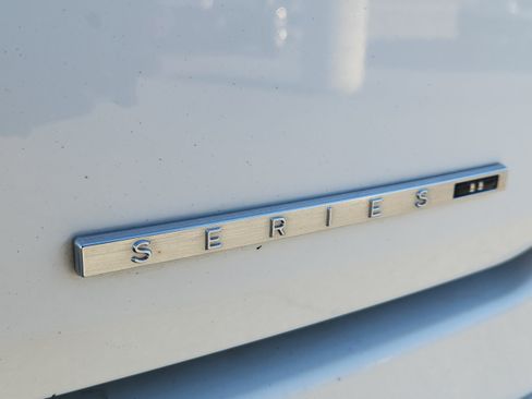 Used 2024 Jeep Wagoneer L Series II w/ Flexible Seating Group AWD/4WD image 6