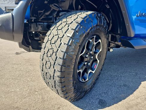 Used 2021 Jeep Wrangler Unlimited Sport w/ Sun And Sound Package AWD/4WD image 49