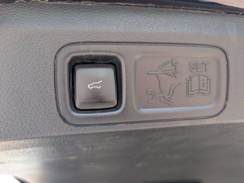 Used 2020 Ford Expedition Platinum RWD image 28
