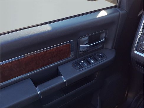 Used 2009 Dodge Ram 1500 Truck Laramie image 10