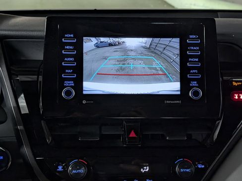 Used 2023 Toyota Camry SE image 31