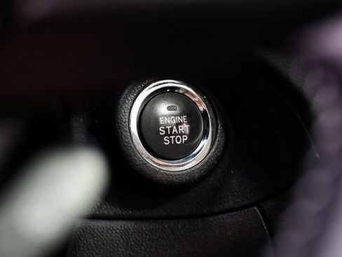 Used 2019 Subaru Ascent Limited image 30