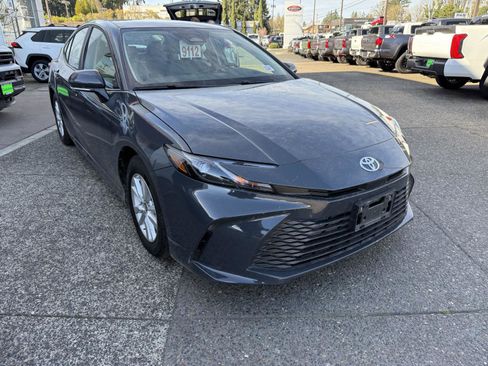 Certified 2025 Toyota Camry LE image 8