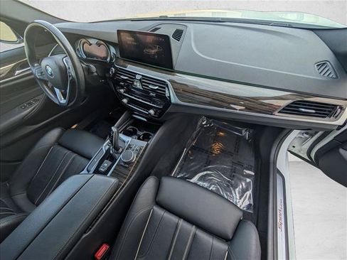 Used 2019 BMW 530i xDrive w/ Convenience Package AWD/4WD image 24