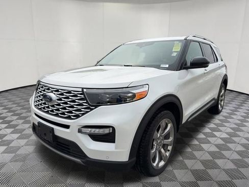 Used 2020 Ford Explorer Platinum w/ Premium Technology Package AWD/4WD image 14