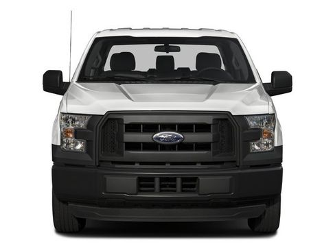 Used 2016 Ford F150 Platinum w/ Equipment Group 701A Luxury image 4