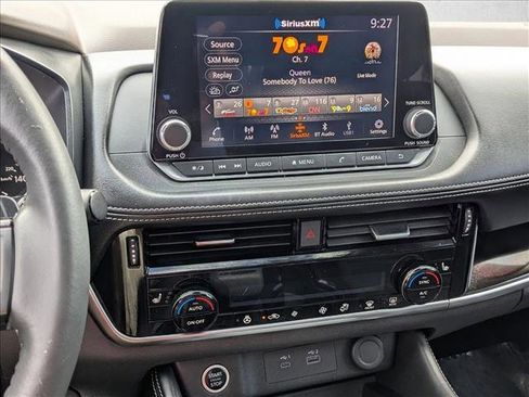 Certified 2023 Nissan Rogue SL image 13