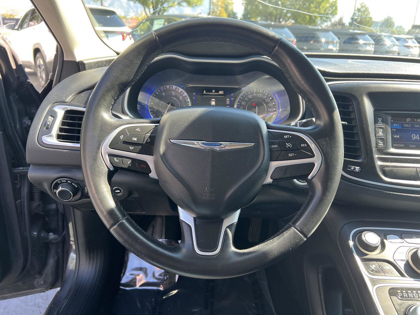 Used 2015 Chrysler 200 Limited w/ Convenience Group FWD image 6