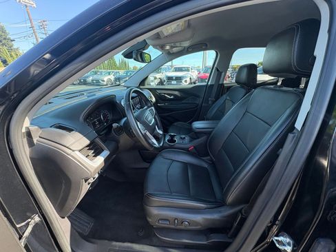 Used 2024 GMC Terrain SLT AWD/4WD image 30