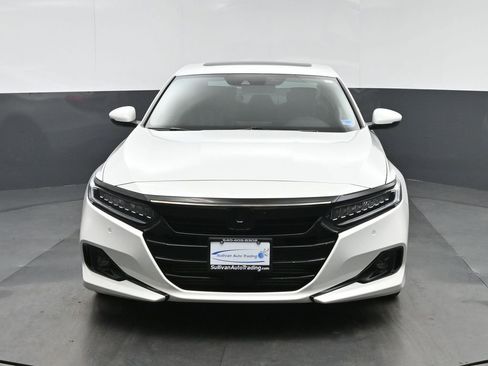 Used 2022 Honda Accord EX-L image 2