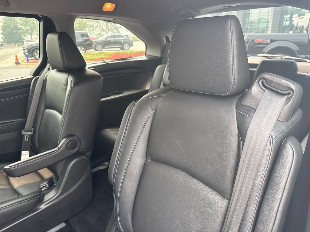 Used 2023 Honda Odyssey Touring image 20