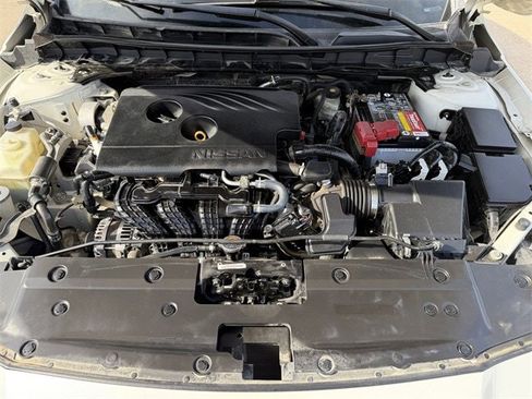 Used 2019 Nissan Altima 2.5 SV image 31