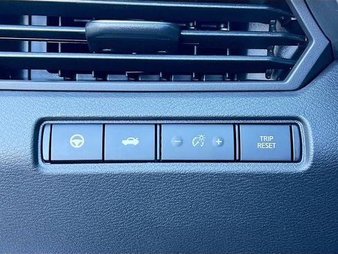 New 2025 Nissan Altima 2.5 SL image 10