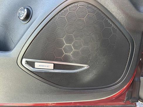 Used 2023 Buick Envision Avenir image 22