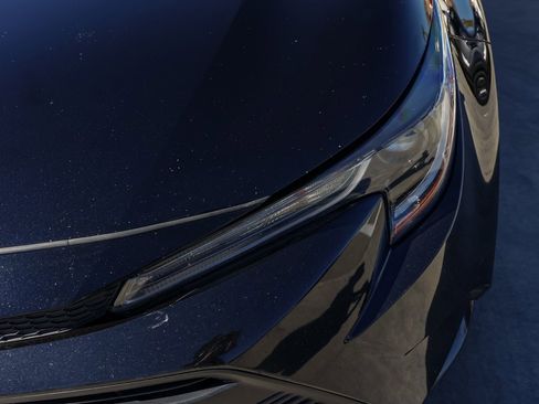 Used 2024 Toyota Corolla LE image 10