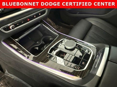 Used 2025 BMW X5 xDrive50e AWD/4WD image 12