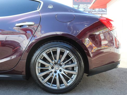 Used 2017 Maserati Ghibli RWD image 10