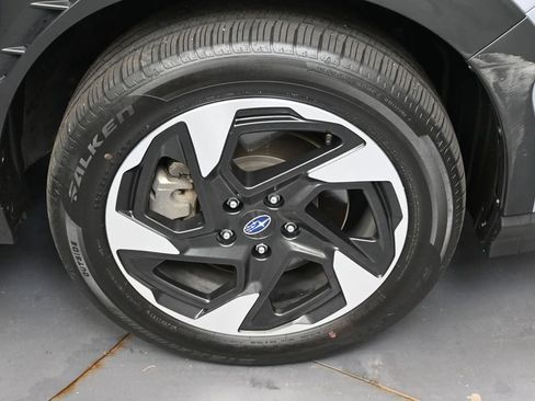 Certified 2024 Subaru Crosstrek 2.5i Limited w/ Crosstrek Mirror Package AWD/4WD image 10