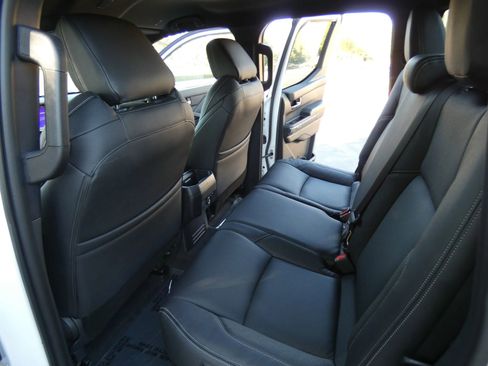 Used 2025 Toyota Tacoma TRD Sport image 47