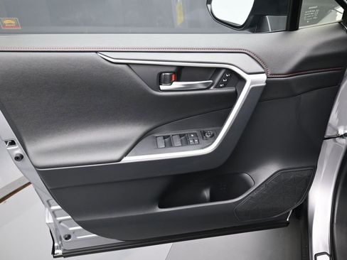 Certified 2025 Toyota RAV4 XSE image 11