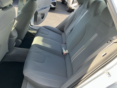 Certified 2026 Hyundai Elantra Sport FWD image 13