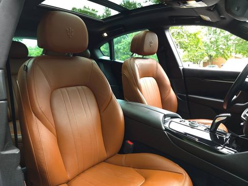 Used 2022 Maserati Levante GT image 20