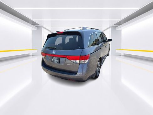 Used 2015 Honda Odyssey Touring image 4