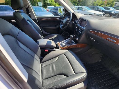 Used 2015 Audi Q5 2.0T Premium Plus w/ Technology Package AWD/4WD image 14