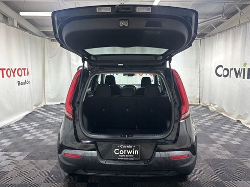 Used 2022 Kia Soul LX w/ Technology Package image 17