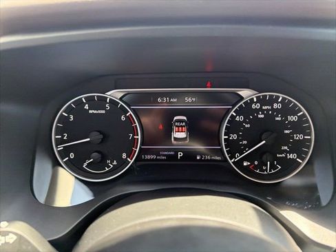 Used 2023 Nissan Rogue SV w/ SV Premium B Package image 22