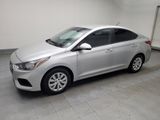 Used 2022 Hyundai Accent SE image 2