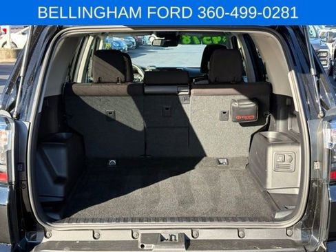 Used 2024 Toyota 4Runner TRD Off-Road image 7