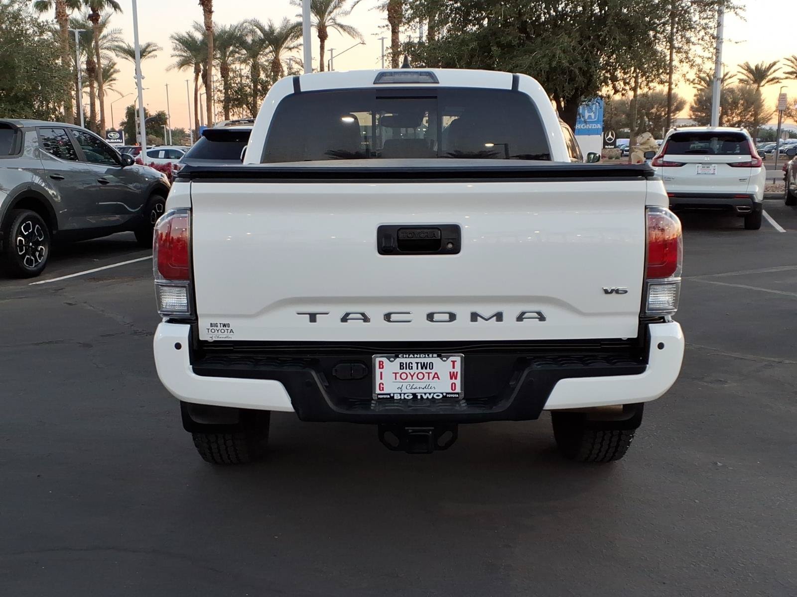 Certified 2023 Toyota Tacoma TRD Off-Road w/ TRD Premium Off Road Package AWD/4WD image 5