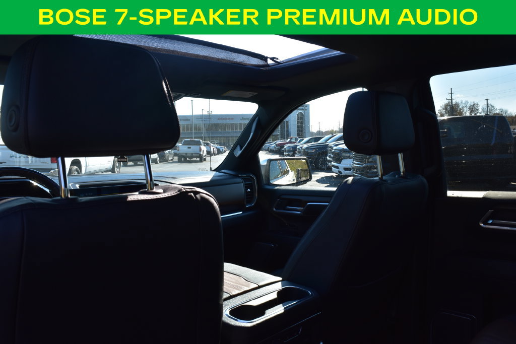 Used 2025 Chevrolet Silverado 1500 High Country AWD/4WD image 17