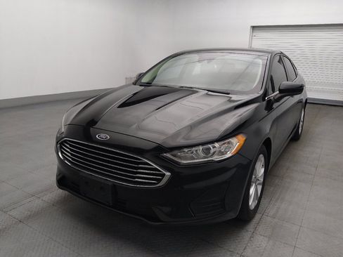 Used 2019 Ford Fusion SE FWD image 15