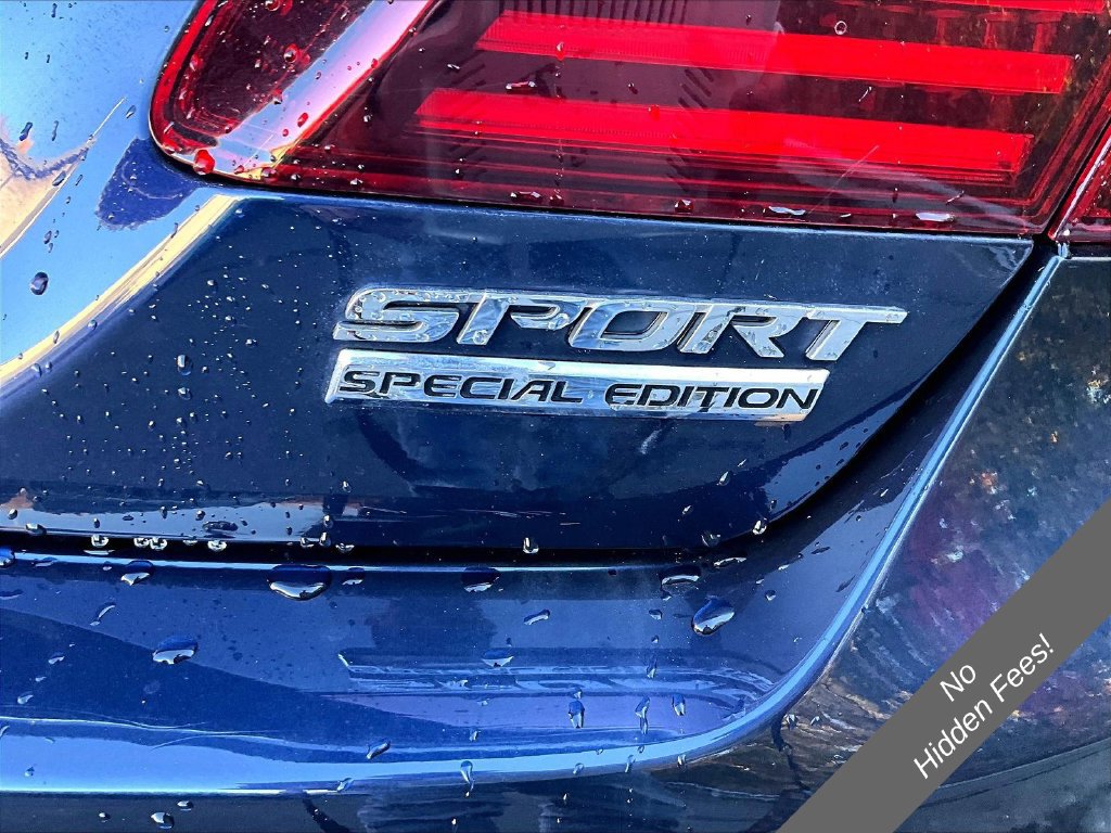 Used 2017 Honda Accord Sport Special Edition image 8
