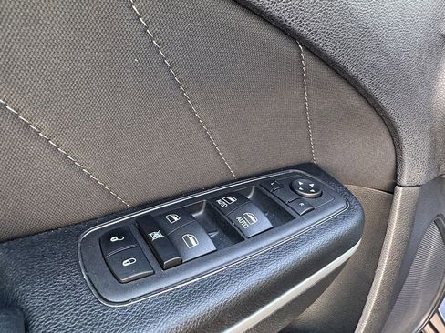 Used 2023 Dodge Charger SXT image 21